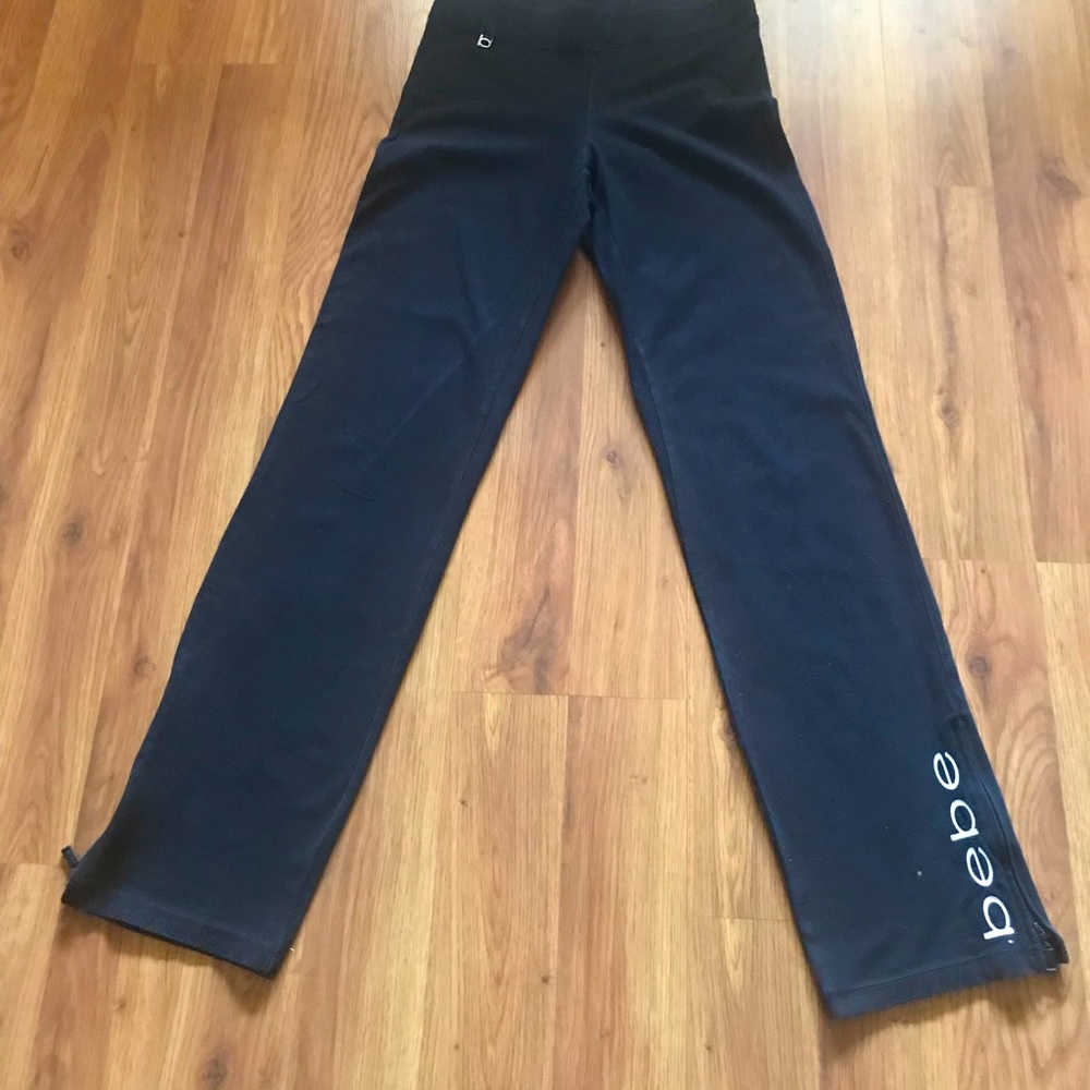 Bebe woman’s yoga pants/leggings